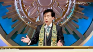 「現今正興起著世界規模的革命世界」